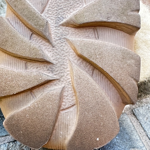 UGG Women's Coquette Slipper Chestnut 9 - Picture 4 of 7